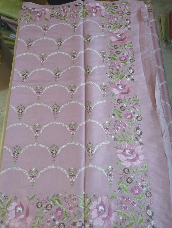 semi soft tuss - Pink Lace