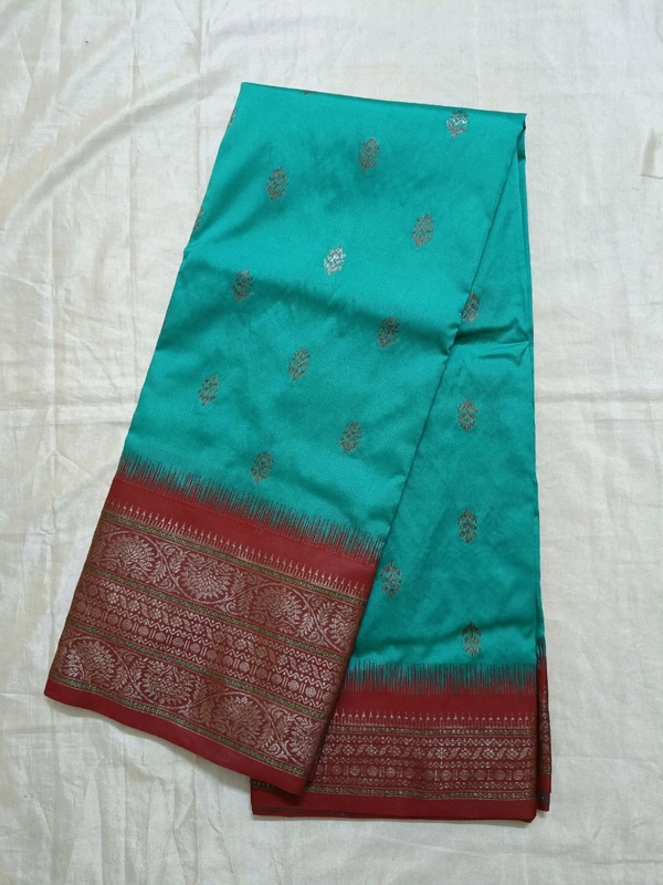 Benarasi Fancy - sea green, 3 Line Border