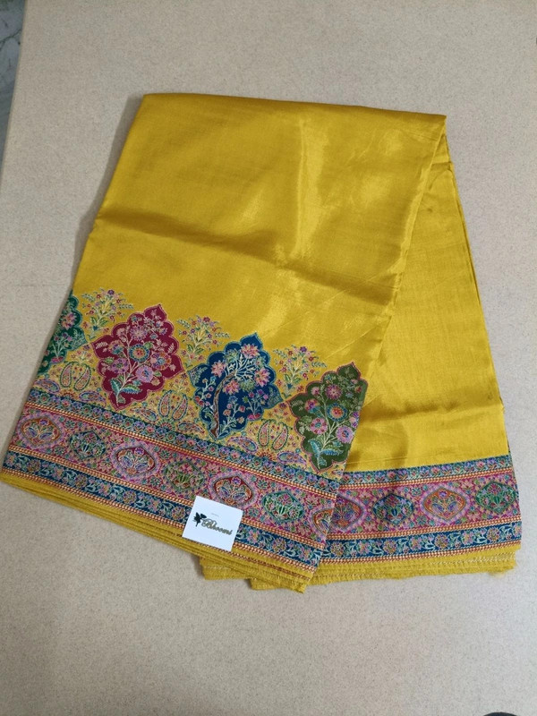 dola mushru kashmiri - Gold