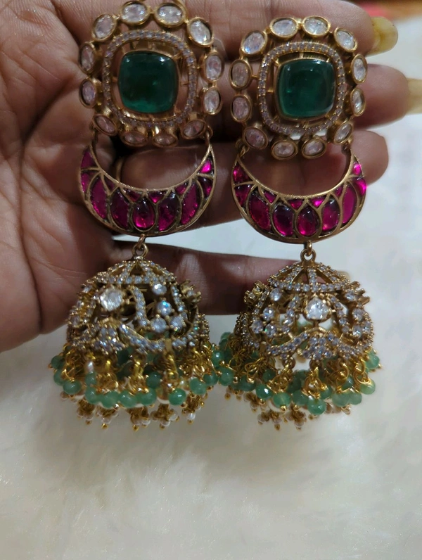 designer earrings - green