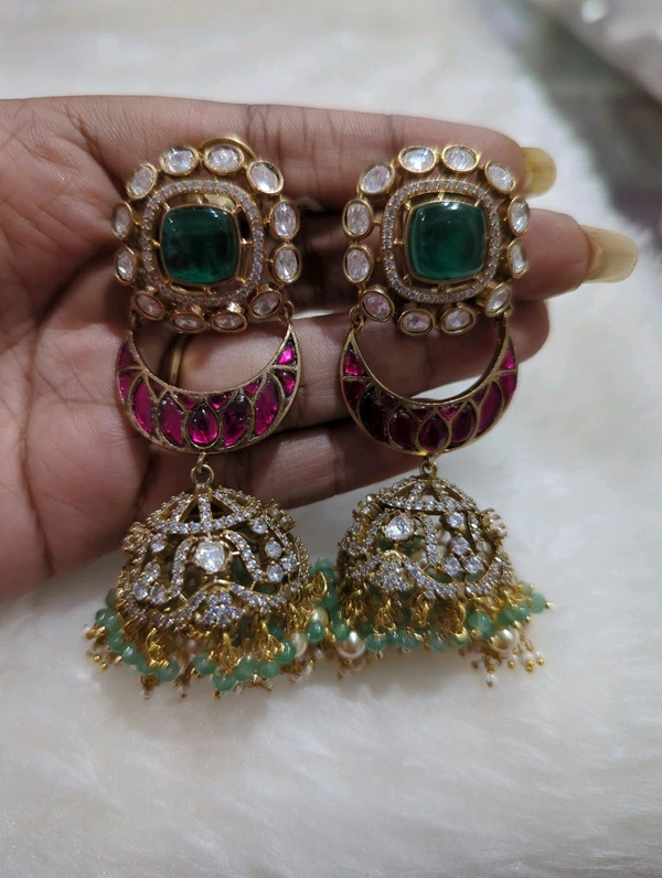designer earrings - green
