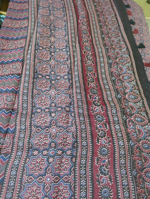 chanderi tusser - Maroon