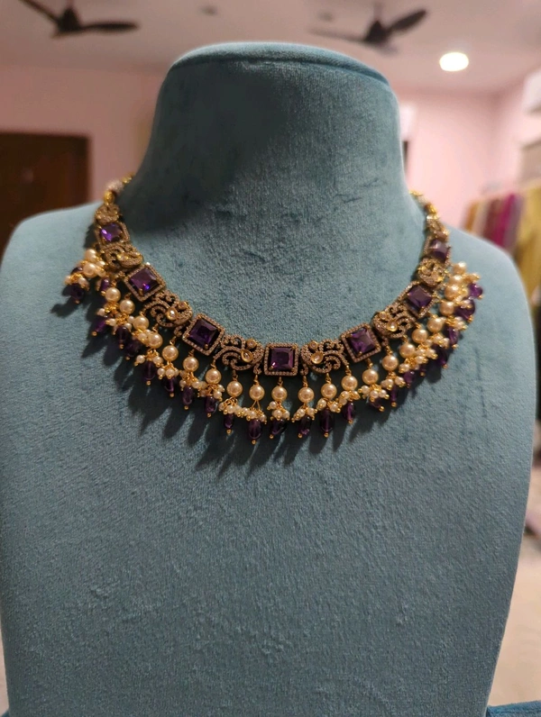 victorian neckpiece