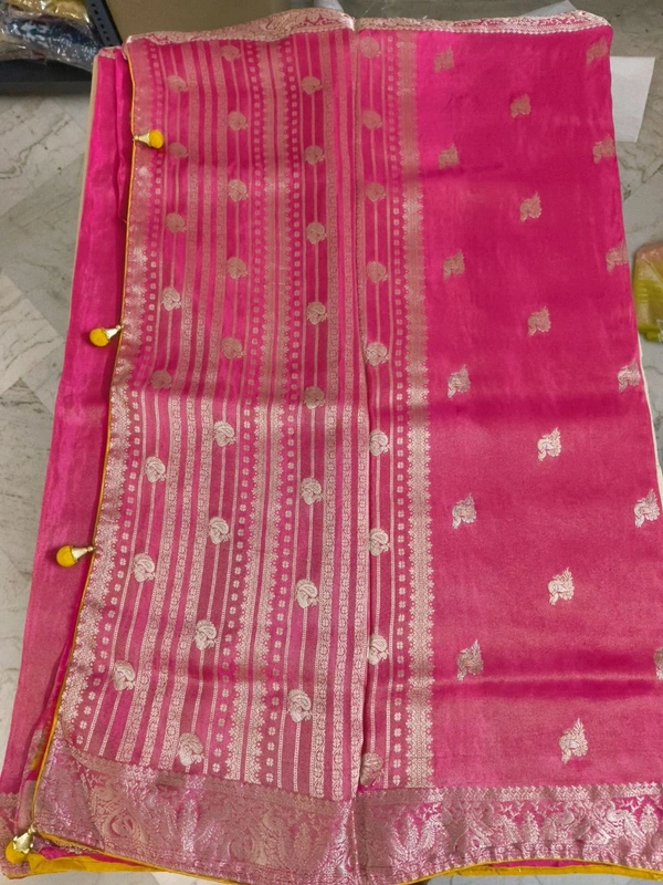 tissue saree - pink