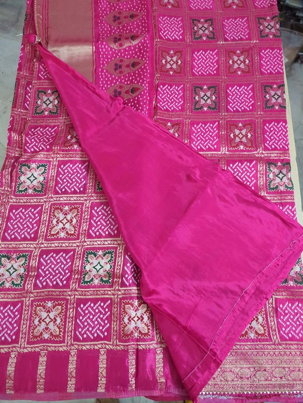 russian  crepe - pink