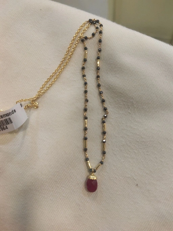 black  diamonds - Red