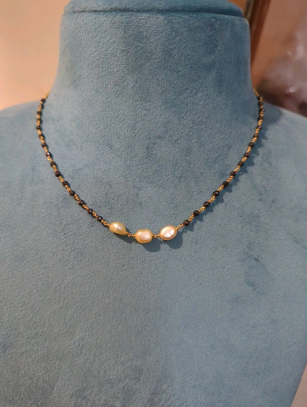 BLACK DIAMONDS WITH REAL BEADS
