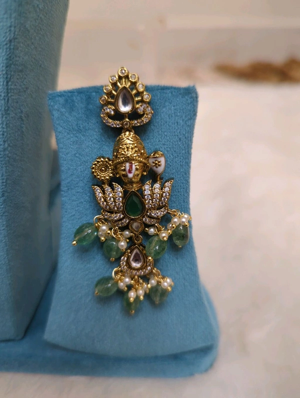 antique necklace