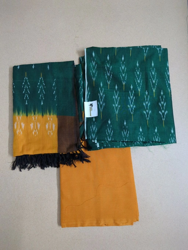 merchendised 3 piece suit - Cyprus