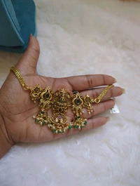CHOCKER