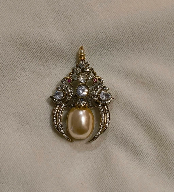 Victorian Pendent - vz