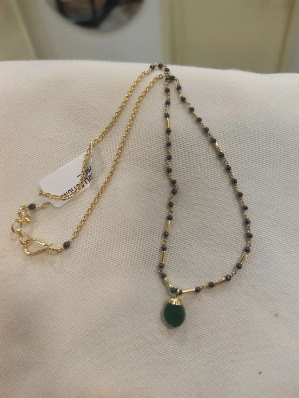 black  diamonds - green