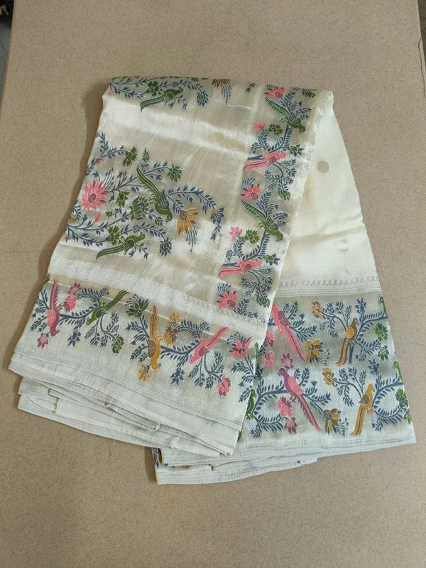 tusser georgette - White