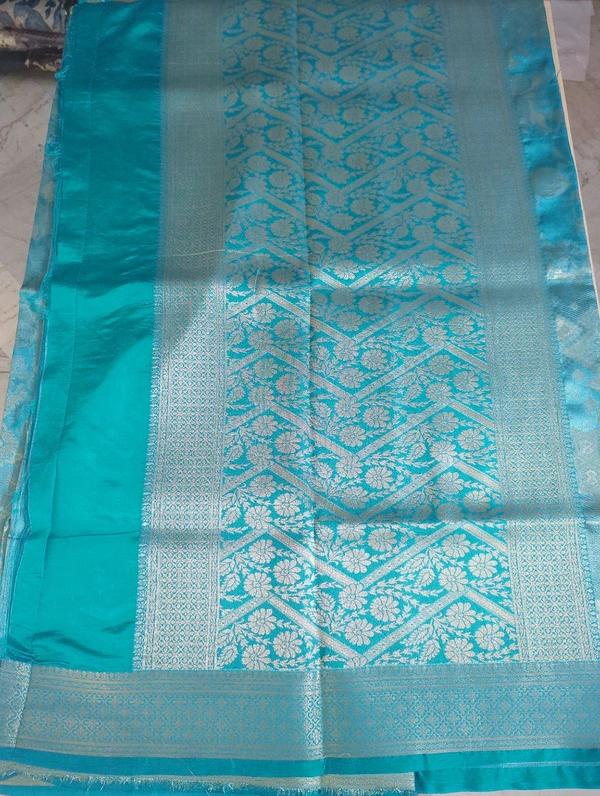 Benaras Tissue - green, 15 WORKING DAYS