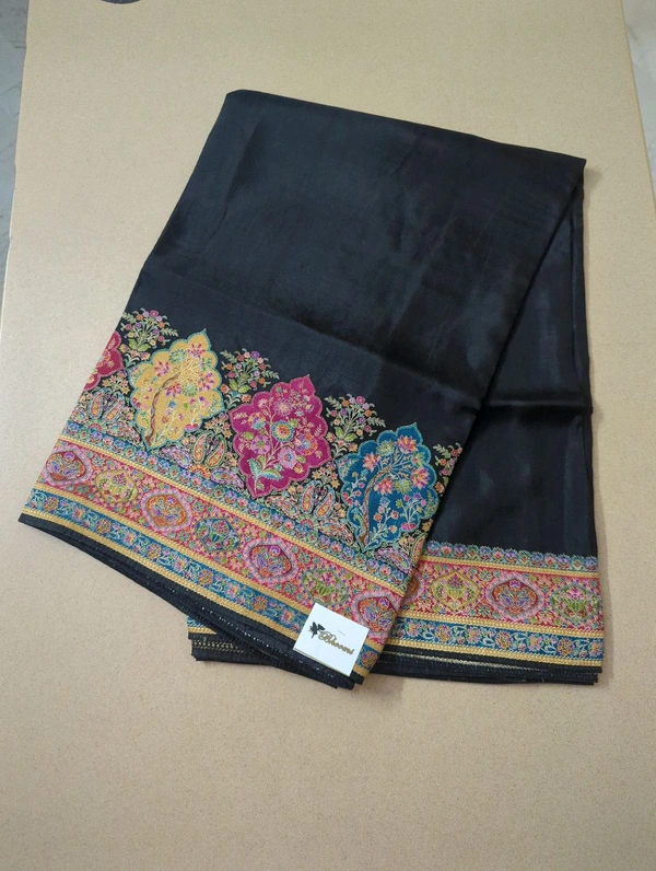 dola mushru kashmiri - black flowers
