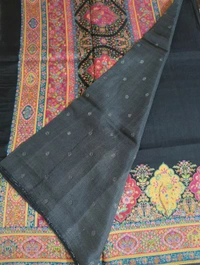 dola mushru kashmiri - black flowers