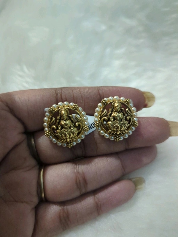 Antique Studs