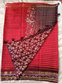 Munga Desiner - Red