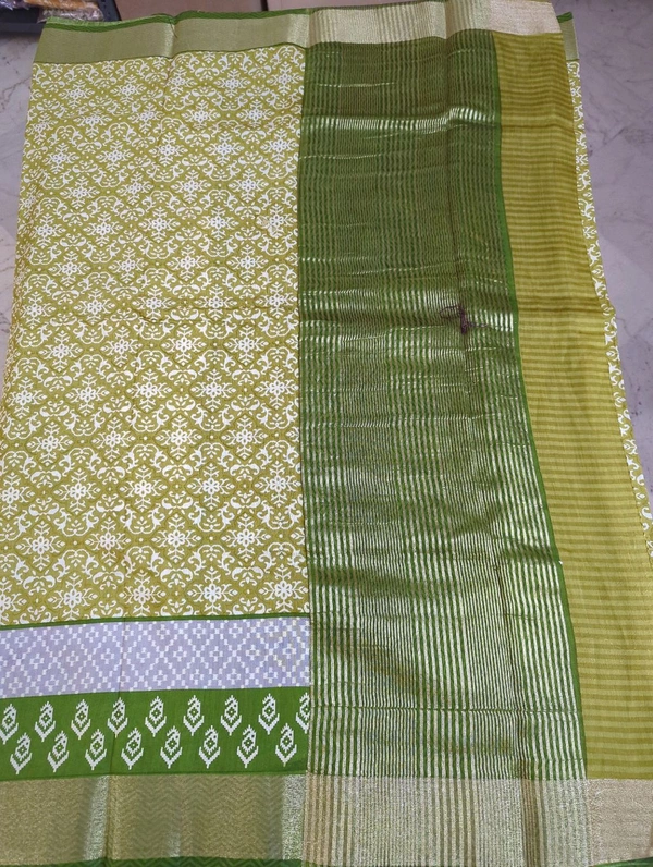 Chiniya With Ikkat Print - parrot green