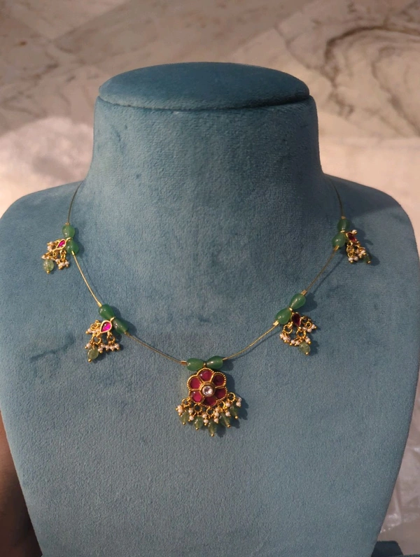 Invisible Jadua Kundan - Green