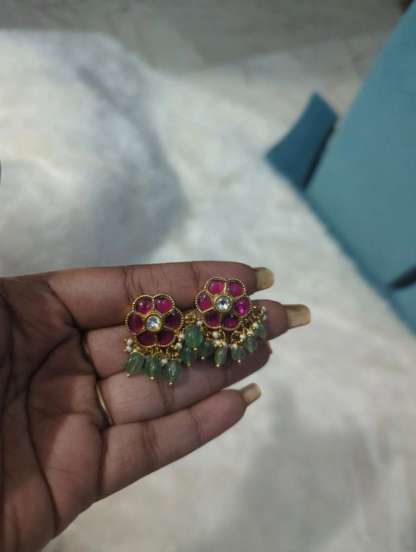 Invisible Jadua Kundan - Green