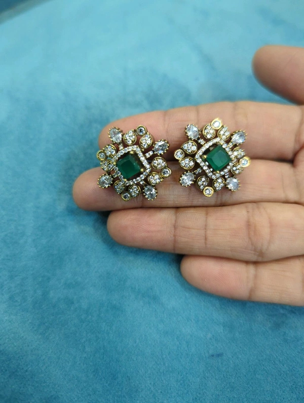 Mossonite Ear Studs Screw Back - green