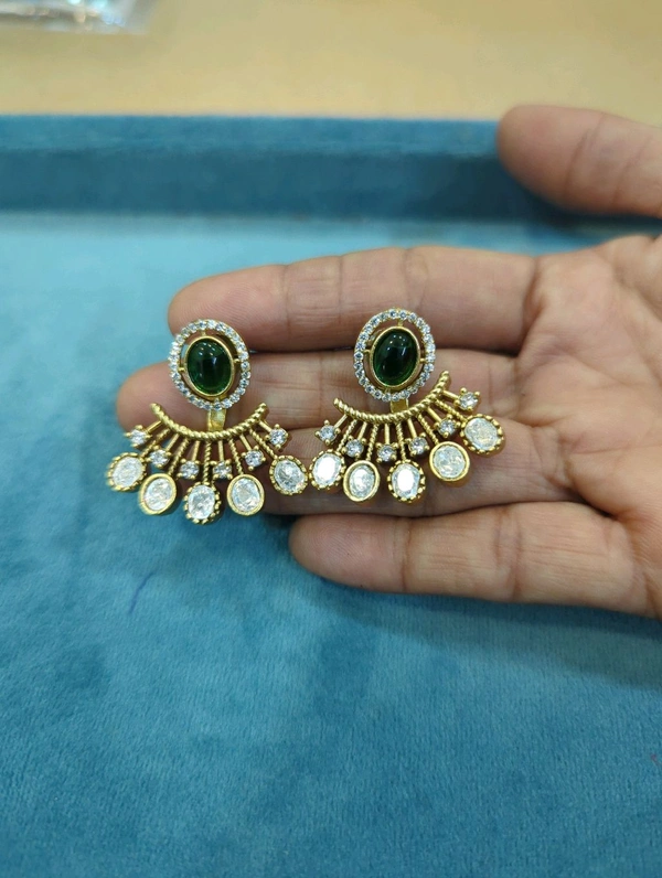 2459 Changable Mossonite Earrings And Stud - green