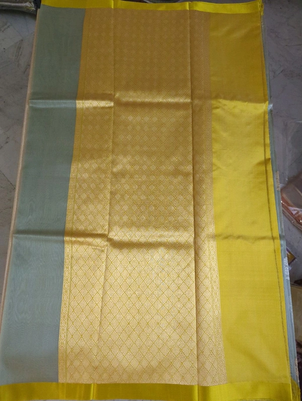 Pure Handloom Kora Satin Boardes - Gray