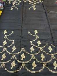Dola Cheeks With Embroidery  - Red