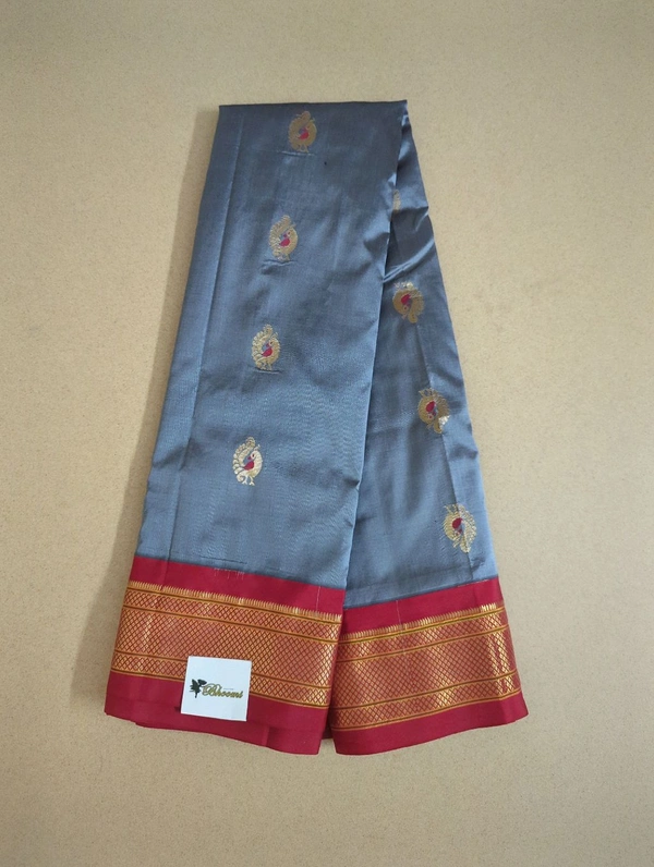 PURE HANDLOOM NARAYANAPET PYTHANI - Gray