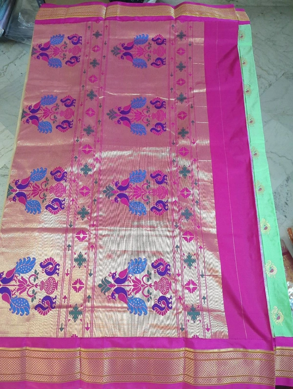 PURE HANDLOOM NARAYANAPET PYTHANI - Green