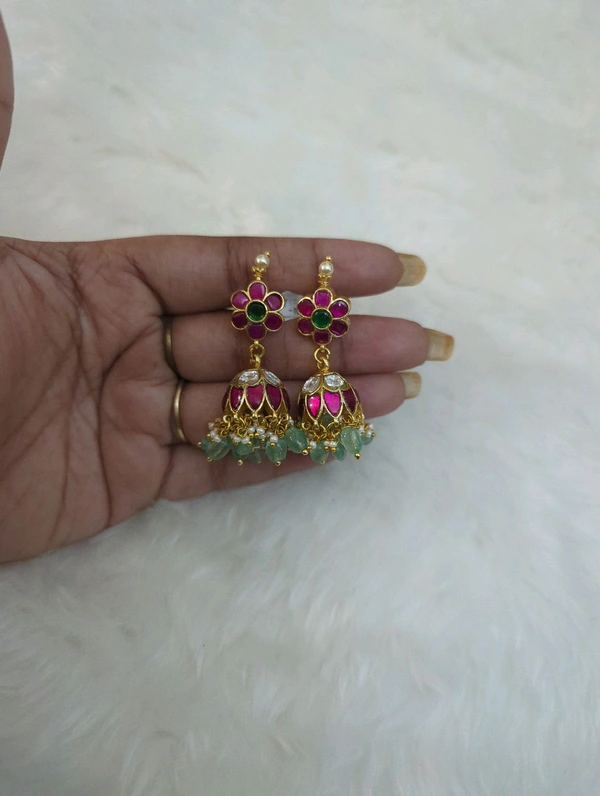 Jadua Kundan Jumkies