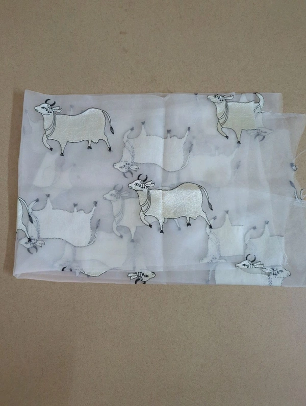 Candy Crush With Embroidery  - cows