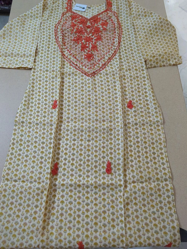 Soft Muslin With Hand Work - 40
