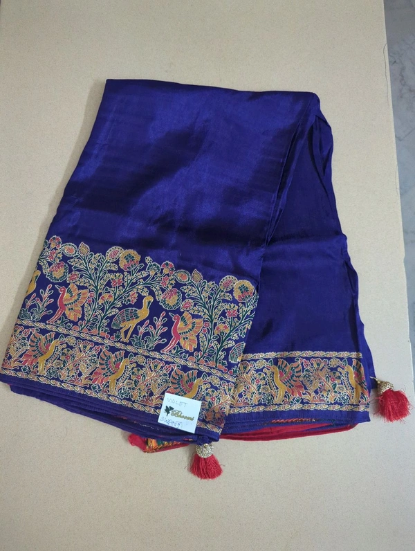Pure Russian Dola - violet, Swans