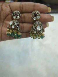 Earrings - Green, VZ