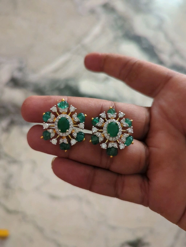 Diamond Copy Studs - green, VZ
