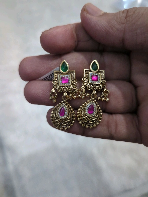 Gold Copy Jadua Kundan Eaarings - VZ, green stone
