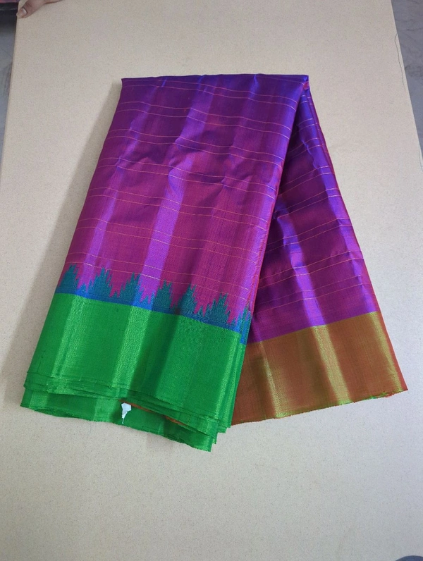 Pure Handloom Gadwal Pattu