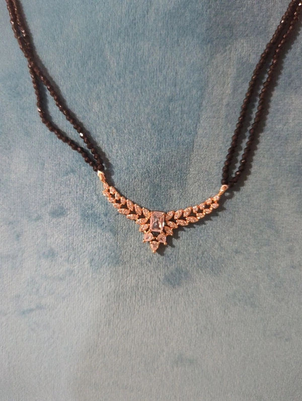 Soft Beads With Pendent Set - VZ, center diamond stone
