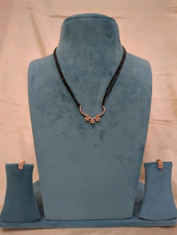Soft Beads With Pendent Set - VZ, diamond flower