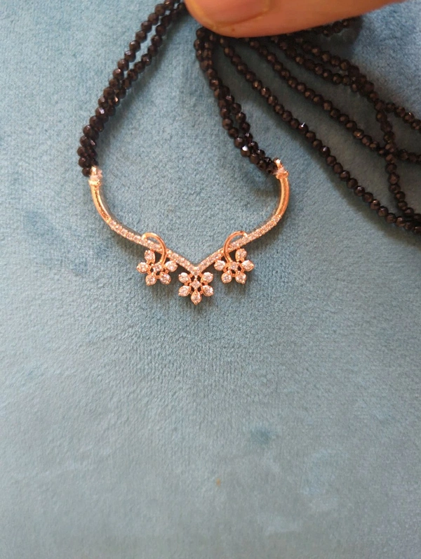 Soft Beads With Pendent Set - VZ, diamond flower