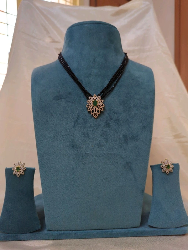 Soft Beads With Diamond Pendent - VZ