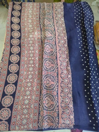 Model Silk - Straight Lines, Navy Blue