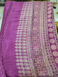 Model Silk - purple, Zigzag Lines