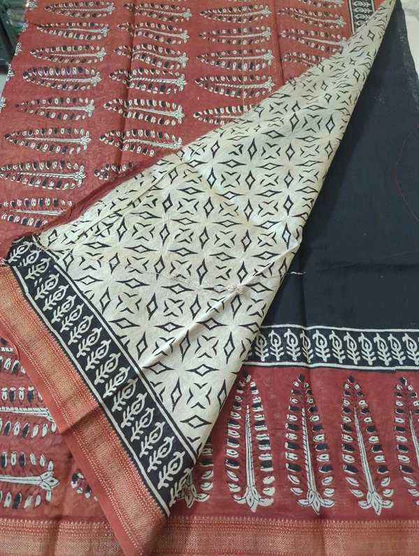 Pure Maheswari Block Print  - Red