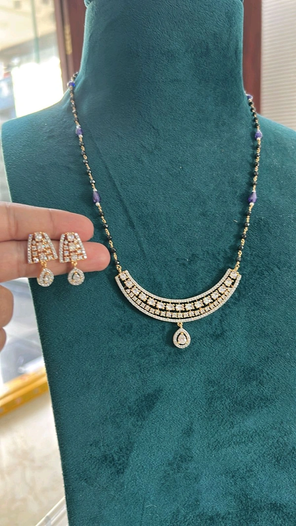 Real Diamond Copy With Real Beads - HD