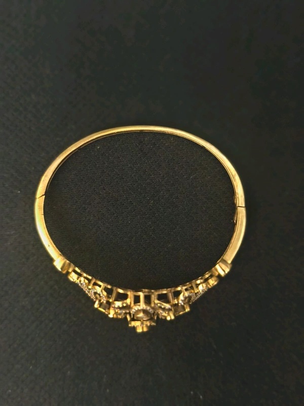 Victorian Bracelet With Lakshmi Ammavaru - 2.4 Nd 2.6, vz