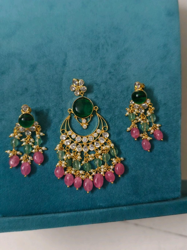 Polki Stone Pendant With Earrings  - Green