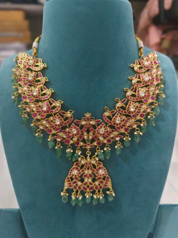 Jadau Kundan Neckset - vz